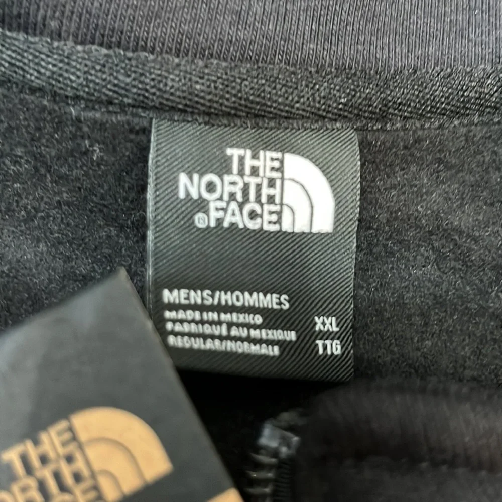 North Face Men’s Heavyweight 1/4 Zip-NWT